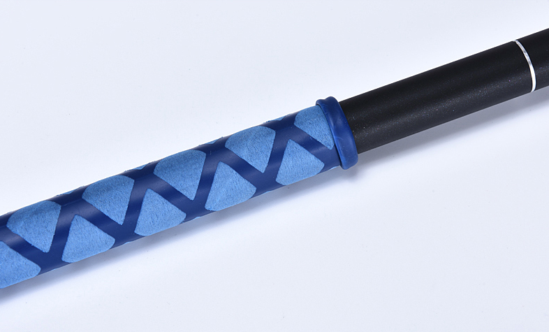 使用防滑花纹热缩管包覆的鱼竿 使用防滑花纹热缩管包覆的鱼竿